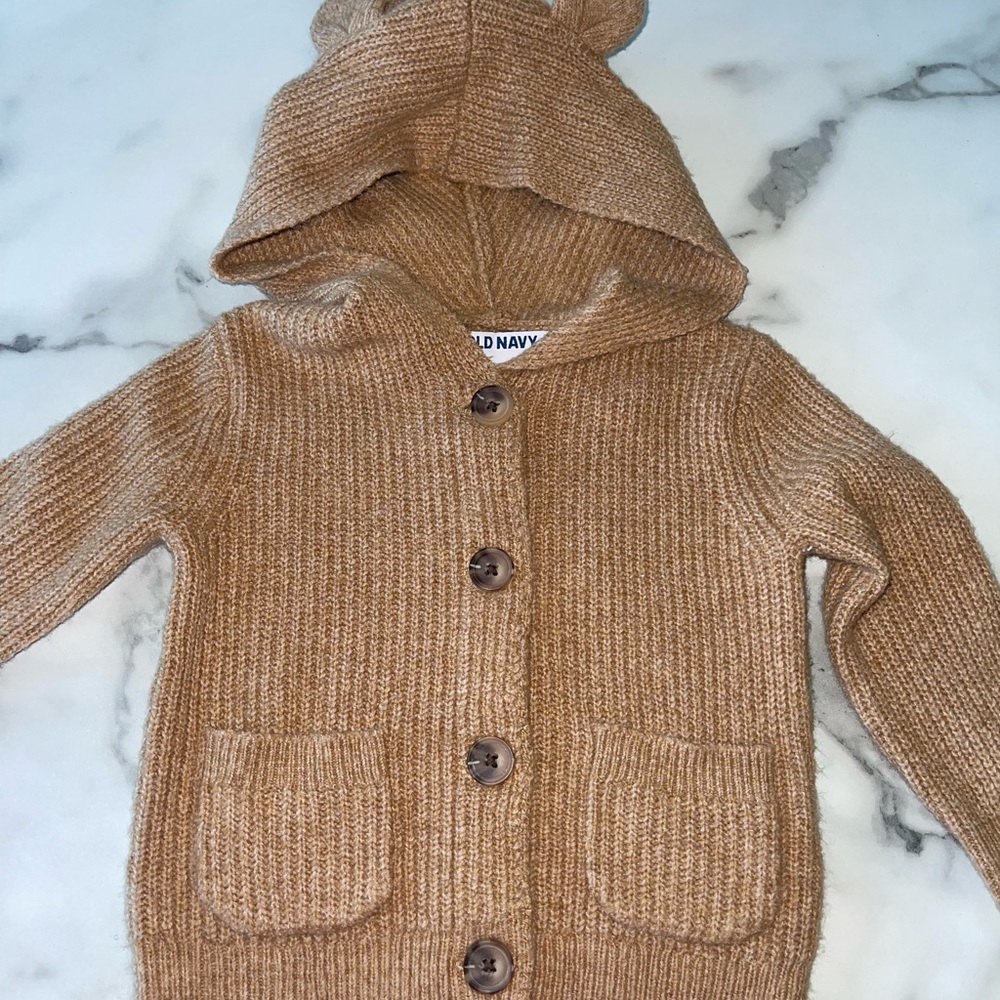 Old Navy Tan Knit Sweater